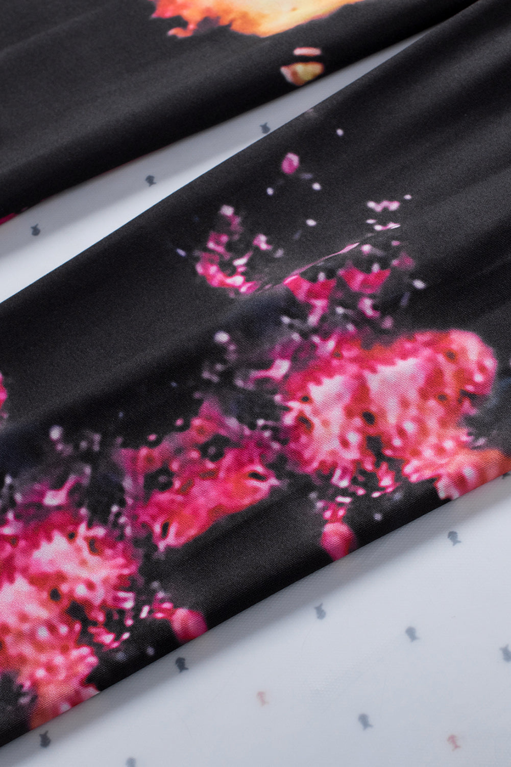 Tie-Dye Hollow-Out High Waist Leggings